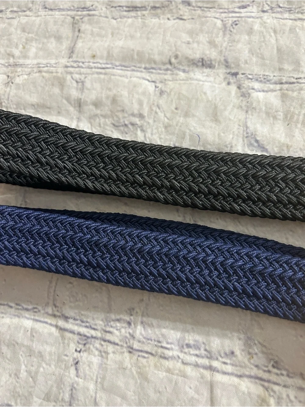 VINTAGE BONDED LEATHER BLACK & NAVY TAIWAN MADE WOVEN STRETCH MENS BELTS L 38-40